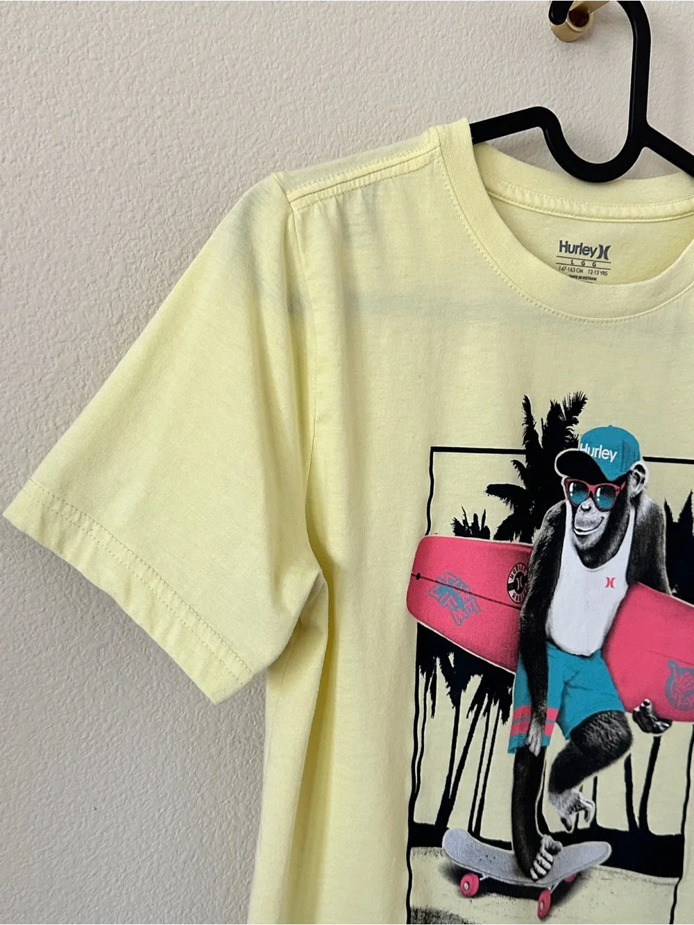 Hurley Yellow Monkey Surf Skate Graphic Tee Size L